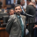 O deputado Giovani Ratinho, que sugeriu a CPI das Barricadas, mantém firme a criação da comissão mesmo diante da resistência de aliados do governo na Alerj.