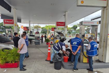 As equipes de fiscalização atuaram em bairros como Tijuca, Méier, Engenho Novo, Recreio dos Bandeirantes e Barra da Tijuca.