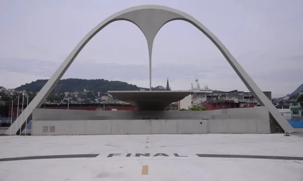 Entorno do Sambódromo terá mudanças, neste sábado, por conta de evento evangélico