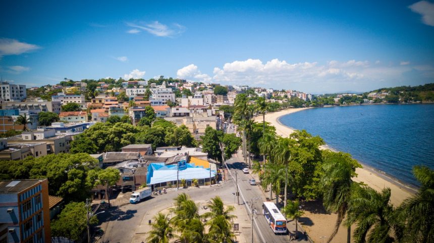 Vista aérea de parte da Ilha do Governador