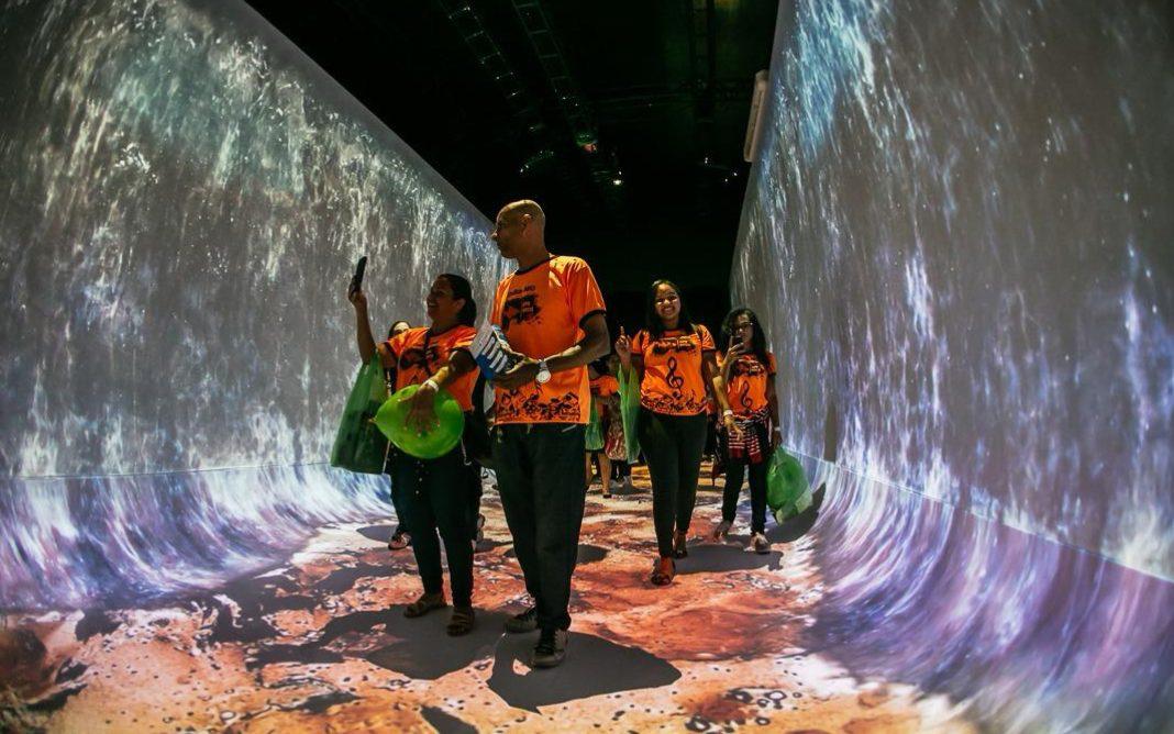 Experiências imersivas fazem sucesso na "Expo Cristã", que vai até sábado (8), no Riocentro