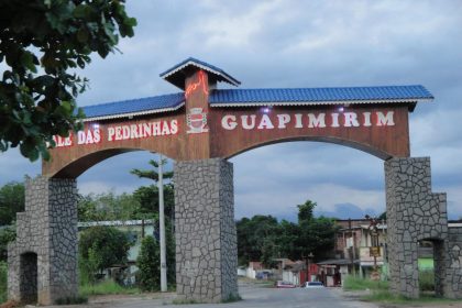 As ruas do bairro Vale das Pedrinhas, em Guapimirim, na Baixada Fluminense, vão ganhar drenagem e pavimentação feitas pelo Inea, órgão ambiental do governo do estado