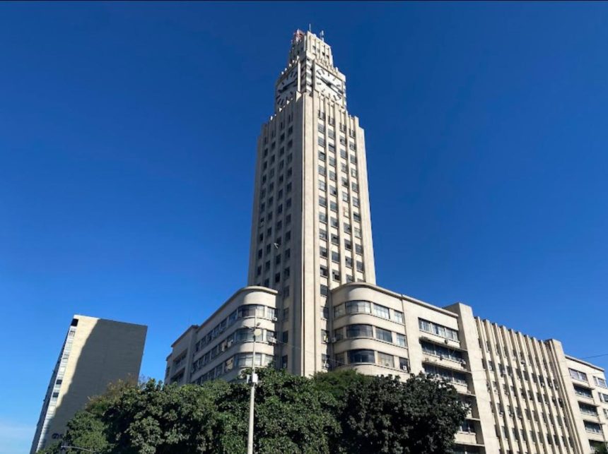 O prédio da Central do Brasil, que hoje está praticamente vazio, pode virar a sede do governo do estado se o PSD vencer as eleições de 2026: a proposta estará consignada no plano de governo do partido