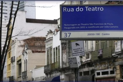 Todos os 16 casarões e terrenos a serem leiloados na primeira etapa do Reviver Centro Patrimônio Pró-Apac estão distribuídos em quatro lotes, na Rua do Teatro, no entorno do Largo de São Francisco de Paula: prefeitura estima pagar subsídio é de R$ 8,67 milhões