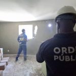 Galpão avaliado em R$ 5 milhões é demolido pela prefeitura em Guaratiba