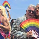 O carnavalesco Mílton Cunha na 21ª Parada Gay de Madureira: prefeitura liberou o patrocínio para a edição de 2025
