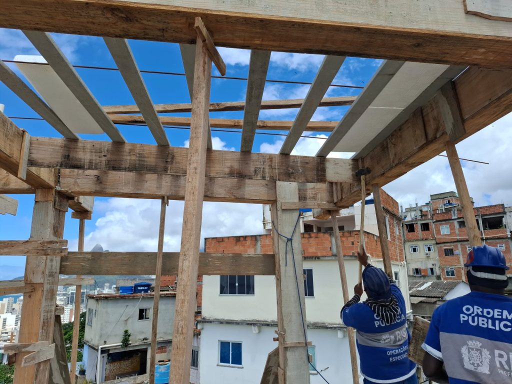 Obra estava abandonada, segundo Prefeitura - Foto: Divulgação/Prefeitura do Rio