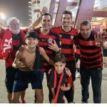 O vice-prefeito Eduardo Cavaliere comemorou a vitória do Flamengo acompanhado de Jorge Arraes, Osmar Lima, e Guilherme Schleder. - Foto: Reprodução/Redes sociais
