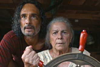 Rodrigo Santoro protagoniza o filme “O Último Azul”, que foi premiado no Festival de Berlim. O filme terá exibição em Niterói.