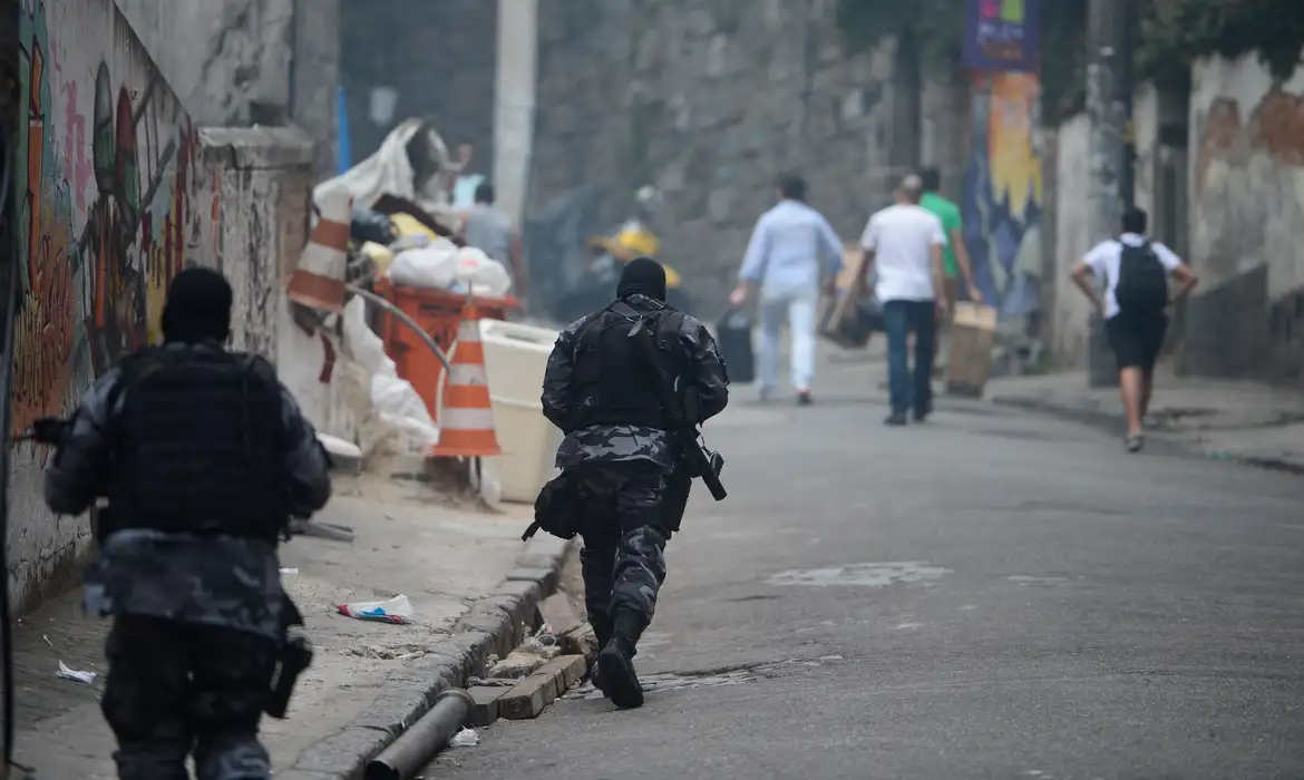 Polícia fluminense foi responsável pela morte de 7.319 pessoas nos últimos seis anos - Foto: Fernando Frazão/Agência Brasil