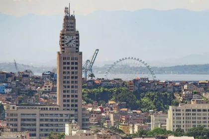 Prédio da Central do Brasil, no Centro do Rio, que pode ser vendido pelo governo. - Foto: Reprodução/Redes
