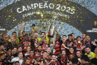 Torcedores celebrarão no Centro o título da Libertadores e o desfile do time do Flamengo.
