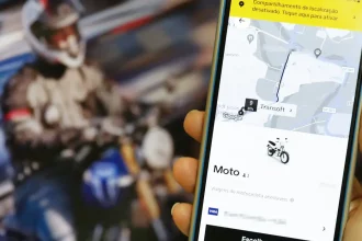 Assim como iFood e 99, Uber entra em programa da prefeitura para monitorar motos de aplicativo