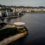 Pequenos comércios de Niterói passam a ter desconto de 50% na conta de água