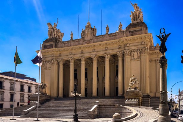 Visita teatral ao Palácio Tiradentes acontece na próxima sexta (28)