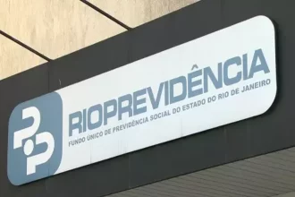 O Rioprevidência reforçou, em nota, que os pagamentos de aposentados e pensionistas está garantido até o fim do ano.