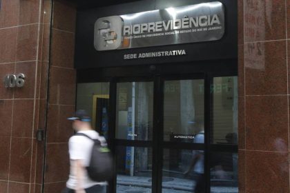 Rioprevidência aplicou mais de R$ 2,6 bilhões em produtos ligados ao Banco Master, liquidado pelo Banco Central nesta terça-feira.