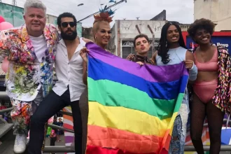 Parada LGBTI+ de Madureira reúne celebridades e reforça luta contra a violência