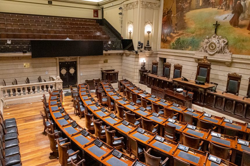 Mais de 4 mil emendas ao orçamento de 2026 entram em discussão na Câmara do Rio