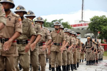 Ao todo, 353 oficiais do Corpo de Bombeiros receberam promoções de patente nesta terça (23). A maioria é da área da saúde.