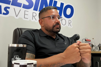 Vereador em São Gonçalo, Nelsinho Ruas (PL) teve carro alvejado em Itaboraí neste domingo (08)