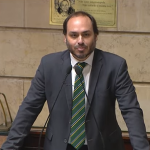 Carlos Bolsonaro confirma a renúncia ao mandato na Câmara do Rio e diz que vai atender a 'uma missão maior'