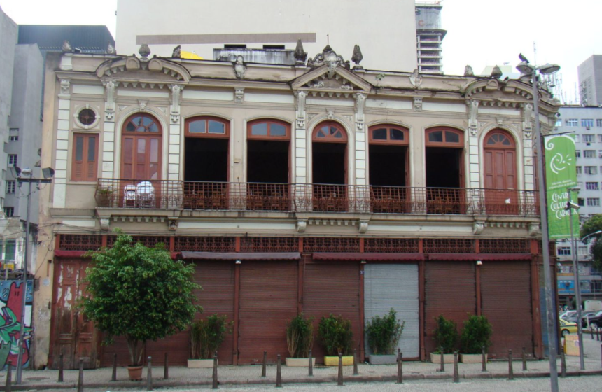 Dois lotes do Reviver Centro são vendidos em leilão por lances de R$ 2 milhões