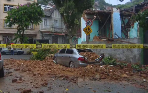 Desabamento no Rio Comprido aconteceu durante a madrugada
