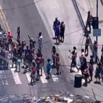 Protesto de moradores por falta d'água interditou vias de Guaratiba