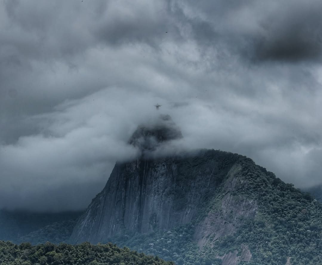 Réveillon com chuva? Veja a previsão do tempo para a virada de ano no Rio 58 Chuva pode atingir a cidade do Rio e outros pontos do estado durante a celebração do réveillon