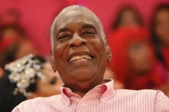 Corpo do ator Haroldo Costa será velado na quadra do Salgueiro, no Andaraí