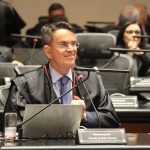 Desembargador Claudio de Mello Tavares é o novo presidente do TRE-RJ