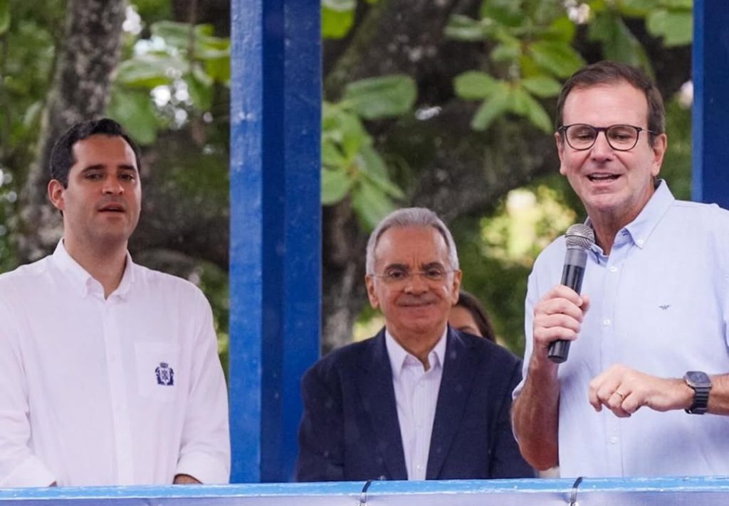 Em novo aceno aos evangélicos, Paes inaugura batistério público na praça onde nasceu a Igreja Universal 62 Inauguramos hoje com o Prefeito @eduardopaes o @bispo goncalves e a Vereadora @taniabastos10 o 1 e1765645829741