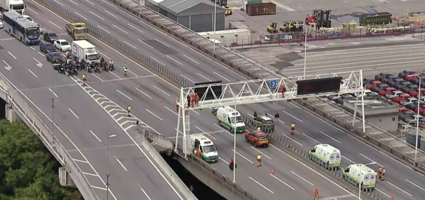 Pedestre acessou Ponte Rio-Niterói de forma indevida