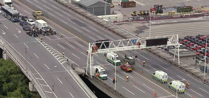 Pedestre acessou Ponte Rio-Niterói de forma indevida
