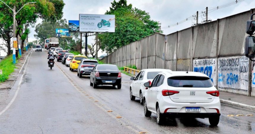 O viaduto sobre a Rodovia Presidente Dutra, em Belford Roxo, que será duplicado: governo do estado publica a homologação da licitação