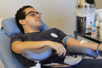 Secretaria da Juventude e Hemorio promovem mutirão de coleta de sangue, nesta terça-feira, na Casa da Juventude, na Gamboa.