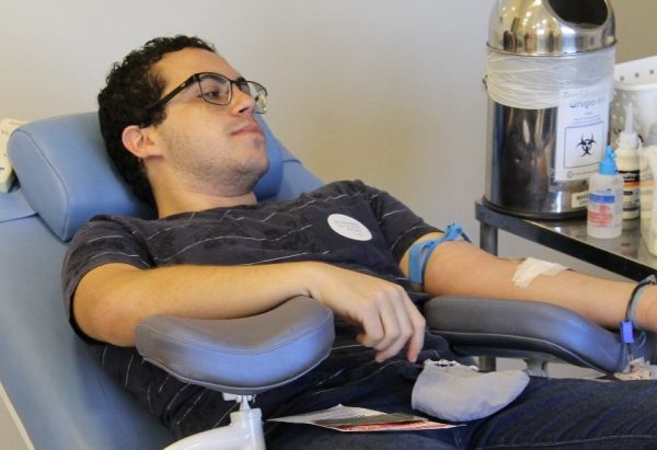 Secretaria da Juventude e Hemorio promovem mutirão de coleta de sangue, nesta terça-feira, na Casa da Juventude, na Gamboa.