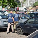 Fiscalização em estabelecimento na Parada de Lucas teve 12 carros removidos