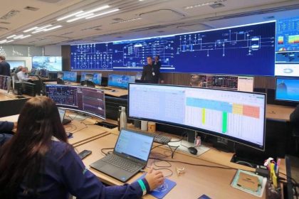 O centro de controle do Rio Metrópole: instituto abriu licitação para conservação de vias e calçadas, com a exigência de um material para lá de especial