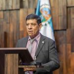 Marcelo Dino foi avisado, na noite desta segunda-feira (15), que vai substituir Vinícius Cozzolino na CCJ da Alerj: o coleguinha não apareceu nas votações sobre a prisão do presidente afastado Rodrigo Bacellar