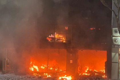Incêndio atinge loja de Copacabana