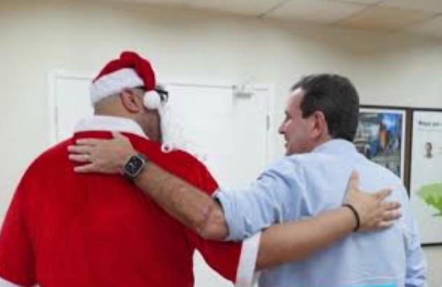 O prefeito Eduardo Paes decretou ponto facultativo nas repartições municipais nos dias 24 e 31 de dezembro