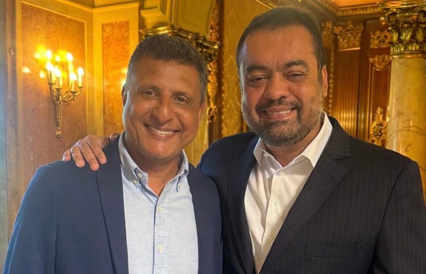 Dr.Flávio com o governador Cláudio Castro: exoneração, a pedido, para assumir vaga na Câmara dos Deputados