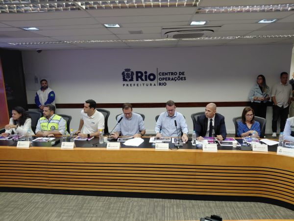Prefeitura do Rio detalha o funcionamento de metrô, trens e ônibus para o réveillon 2026 48 Prefeitura do Rio detalha funcionamento de ônibus, metrô e trens para o réveillon 2026
