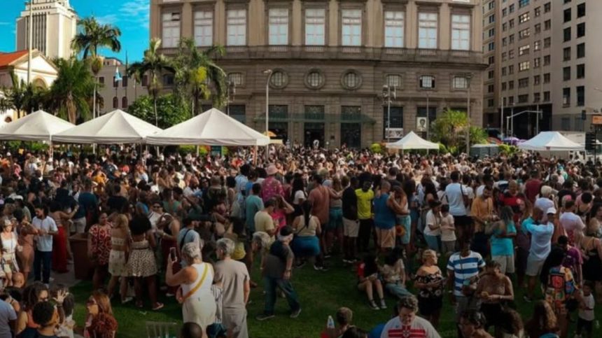 Área externa do CCBB recebe a última Feira das Yabás do ano. – Foto: Divulgação