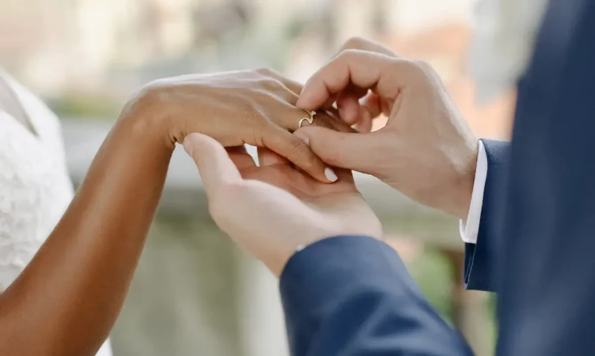 Casamentos entram em queda enquanto divórcios crescem no Rio, aponta IBGE