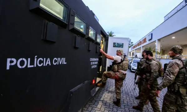 Com a "Gratificação Faroeste', policiais civis podem receber até 150% de bônus ao apreender armas "de guerra" ou "neutralizar" criminosos.