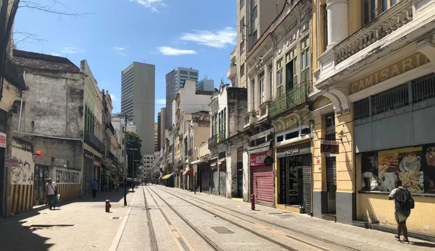 Imóvel na Rua Sete de Setembro travou todo o lote do primeiro leilão do Reviver Centro Patrimônio Pró-Apac, da Prefeitura do Rio.