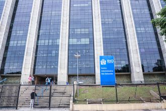 Maioria recebeu entre R$ 1 mil e R$ 5 mil; pagamento da Prefeitura do Rio faz parte do Acordo de Resultados 2024